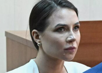 Лерчек теряет зрение и страдает от разрушения позвонков