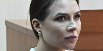 Лерчек теряет зрение и страдает от разрушения позвонков