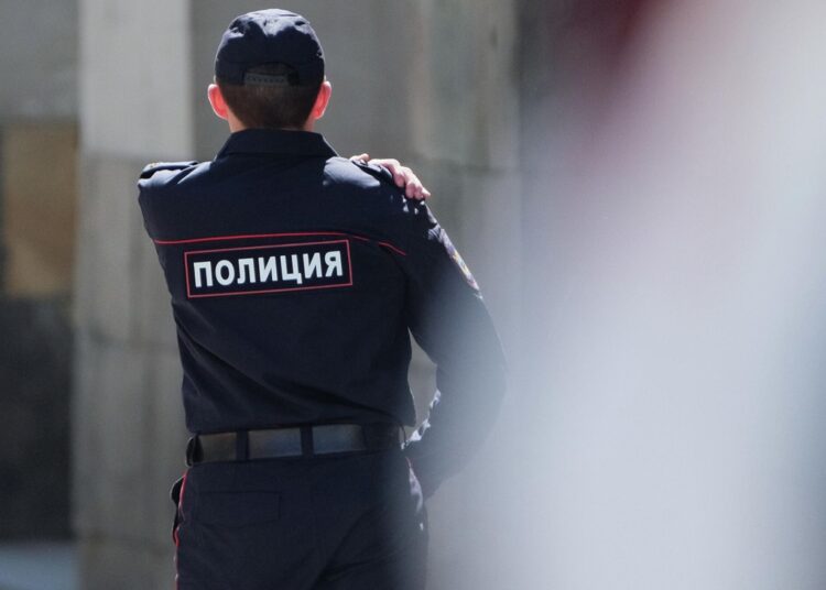 Стриптизер из Подмосковья «разложил» убитую им возлюбленную по чемоданам