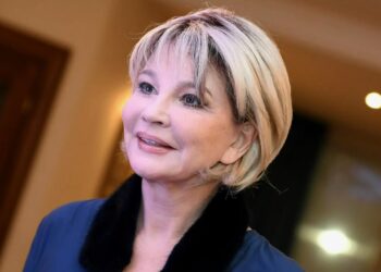 Актриса Татьяна Веденеева в 72 года решилась на пластику, которая оказалась неудачной