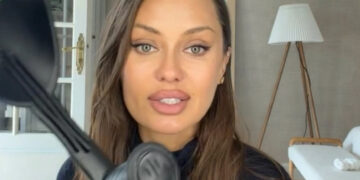 «Прекрасно выглядите»: Владимир Соловьев извинился перед Викторией Боней в прямом эфире