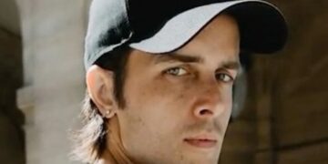 Внук Софии Ротару резко изменился: поклонники певицы забеспокоились из-за его внешнего вида