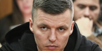 Суд вынес приговор блогеру Артему Чекалину