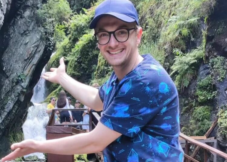 Убивший жену актер Владислав Бенграф не стеснялся проявлять эмоции к супруге. Фото