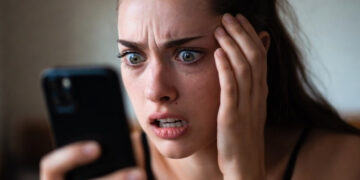 Сериал «Олененок» в реальной жизни»: участница шоу «Мужское /Женское» оказалась серийной сталкершей