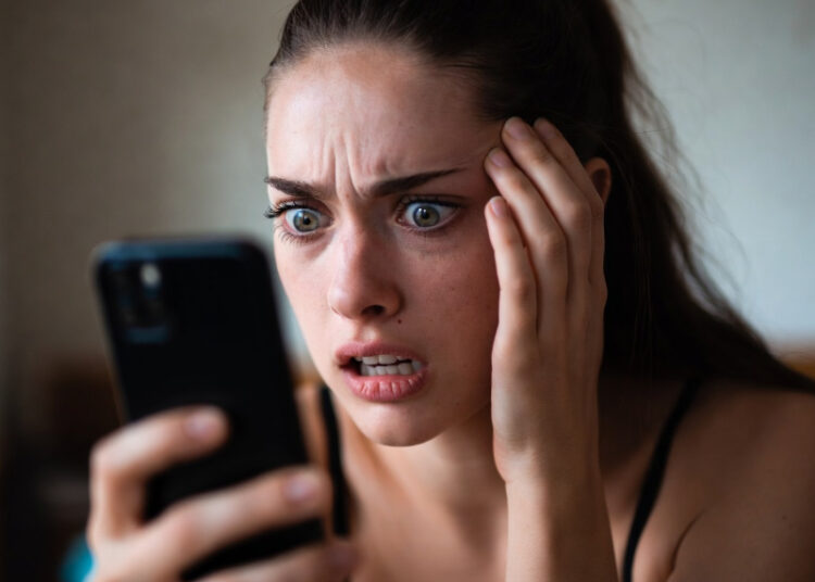 Сериал «Олененок» в реальной жизни»: участница шоу «Мужское /Женское» оказалась серийной сталкершей