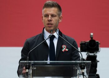 Победа «Тисы» в Венгрии: что России и ЕС несет замена Орбана Мадьяром