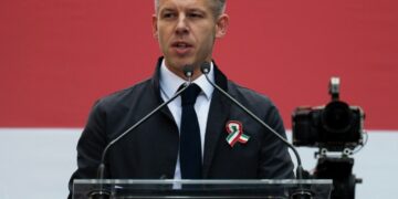 Победа «Тисы» в Венгрии: что России и ЕС несет замена Орбана Мадьяром