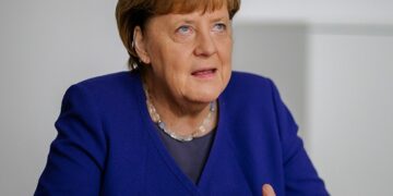 Меркель сделала прогноз об окончании украинского конфликта