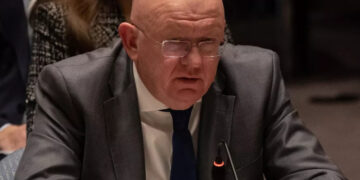 «Это даже не лицемерие»: Небензя призвал европейских коллег опомниться после трагедии в Старобельске