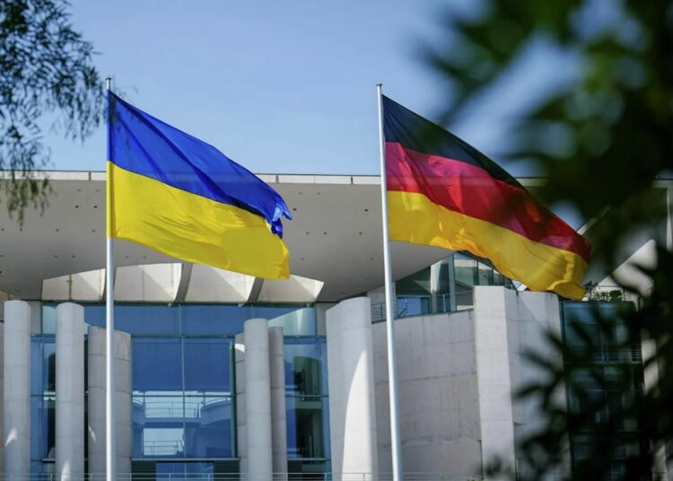 Берлин все же нашел способ всучить Украине еще денег