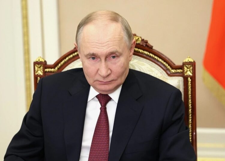 Путин прокомментировал ситуацию с топливом на АЗС