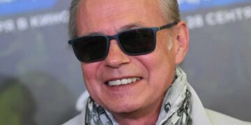 Вдова «нанайца» Левкина показала его дочь, чуть не умершую от опухоли в голове