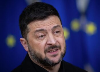 Исход конфликта на Украине решит битва в воздухе: заявил Зеленский