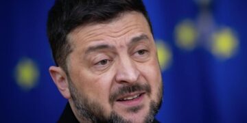 Исход конфликта на Украине решит битва в воздухе: заявил Зеленский