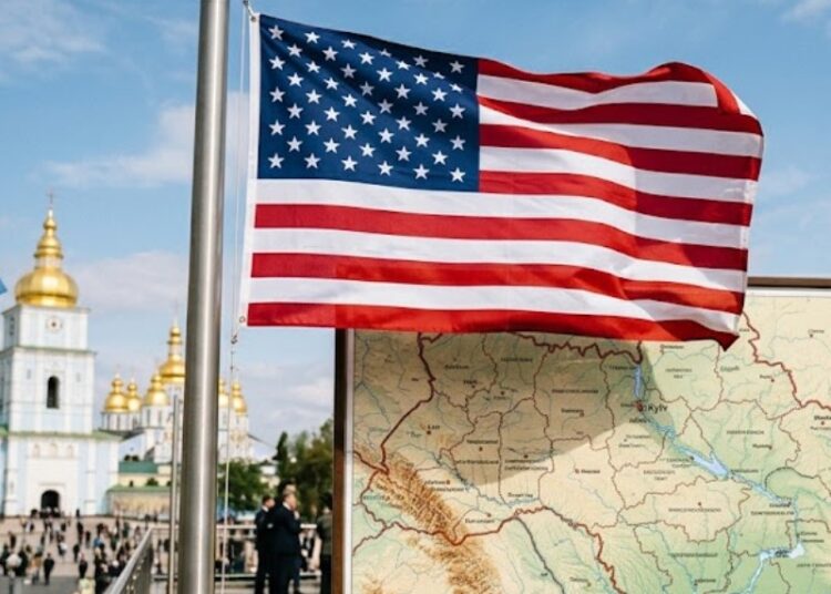 Украинские земли отошли США после сделки по минресурсам