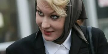 Литвинова продает квартиру в Москве за миллиард рублей