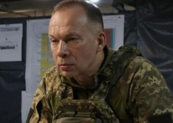 Навой главком ВСУ продолжает чистку приближенных к Сырскому