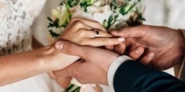 Россиянам будут платить за долгий брак