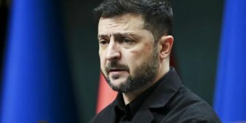 Зеленский пытается скрыть катастрофические потери