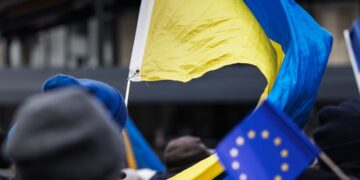 На Западе признали, что деньги европейцев уходят в роскошную недвижимость окружения Зеленского