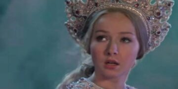 Нашла своего «Черномора»: как актриса из «Руслана и Людмилы» Наталья Петрова вышла за иранца-карлика