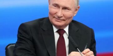 Путин похвастался успехами внуков в китайском языке