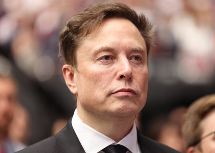 Маск обвинил Киев в нарушении правил использования Starlink