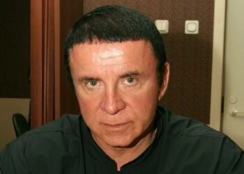 Ушел из жизни известный российский целитель Анатолий Кашпировский