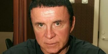 Ушел из жизни известный российский целитель Анатолий Кашпировский