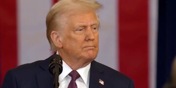 Трамп жестко раскритиковал Зеленского и заговорил о назначении нового украинского лидера