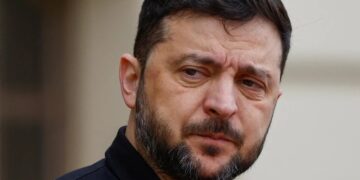 Зеленского призвали уйти: что произошло
